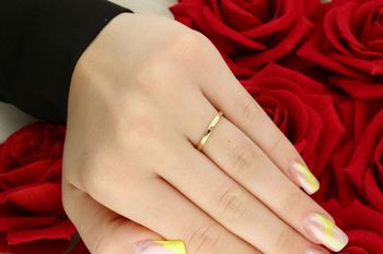 Złoty pierścionek z diamentami „Złota Kokarda”  Żółte i białe złoto 585  P7022  Rozmiar 11 tył.jpg